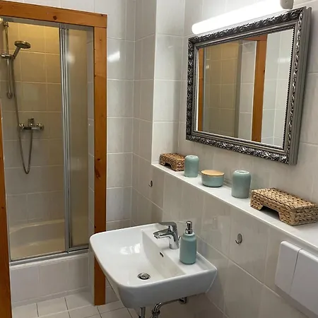 アパート Retreat With Garden & Family Amenities *